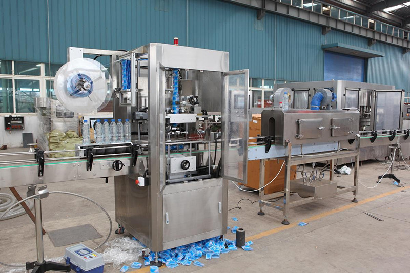 Full automatic shrink labeling  machine